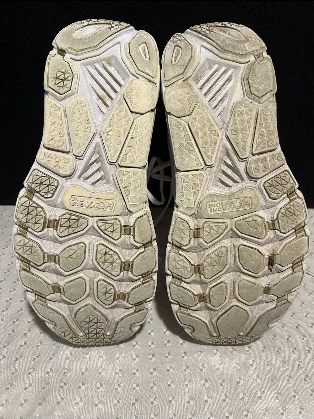 Hoka One One Women's Clifton 6 White Running Shoes Size 8.5